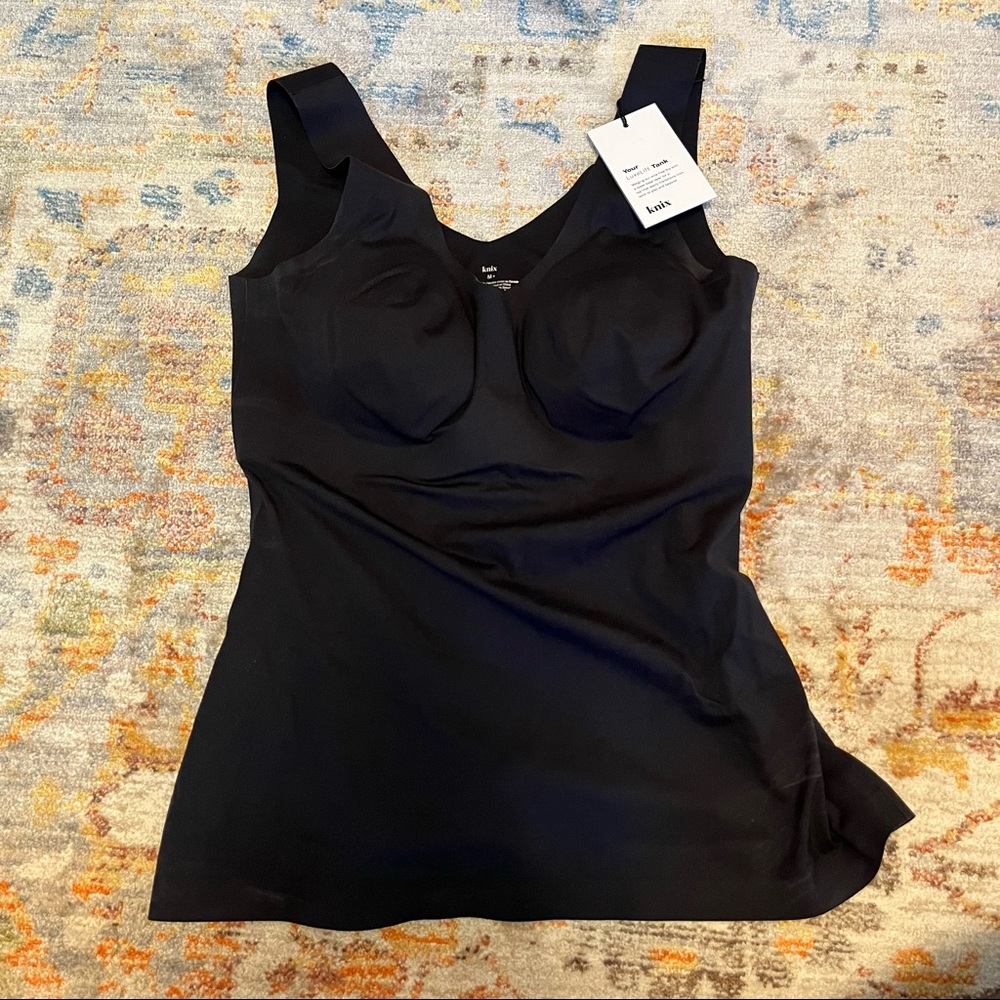 KNIX shareware top- black